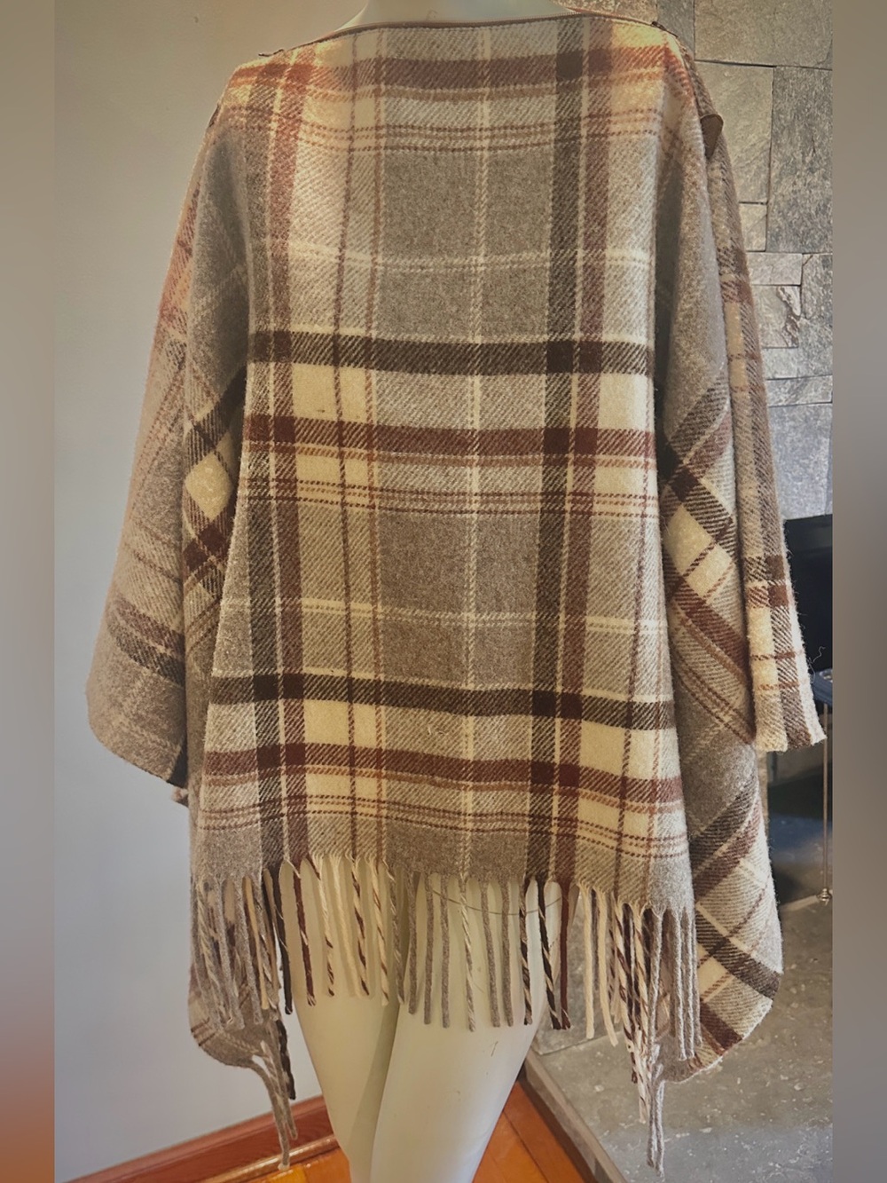 Vtg Pendleton Knockabouts Tartan Wool Plaid Poncho Convertible Blanket